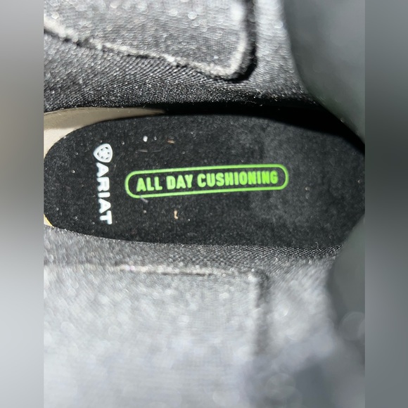 Ariat Women's Heritage IV Zip Paddock Boot Style 10020128 SIZE 9B - Picture 9 of 12